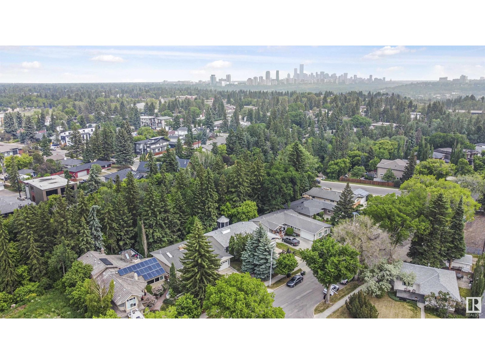 Property at 14620 PARK DR NW image 4