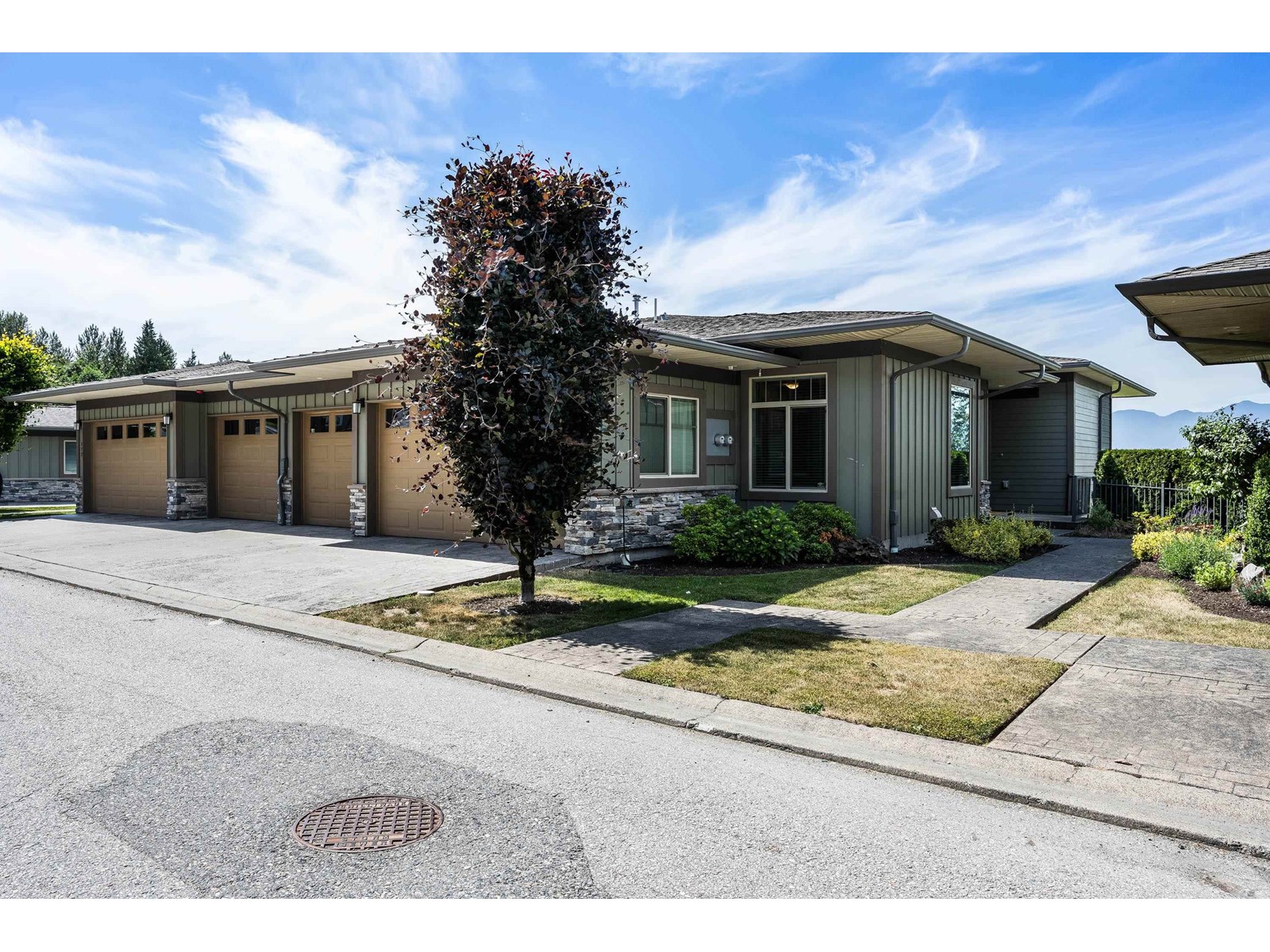 111 51096 FALLS COURT|Eastern Hillsides, chilliwack, British Columbia V4Z1K7