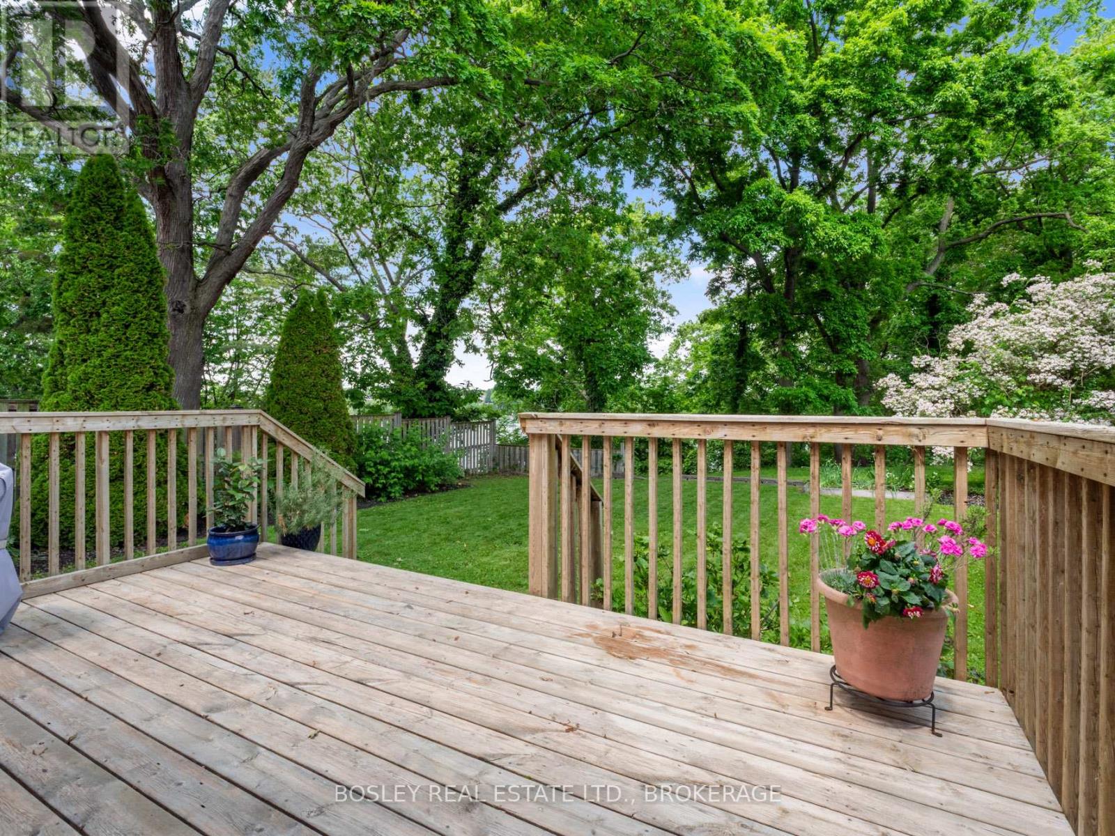 Property at 48 HENLEY DRIVE image 2