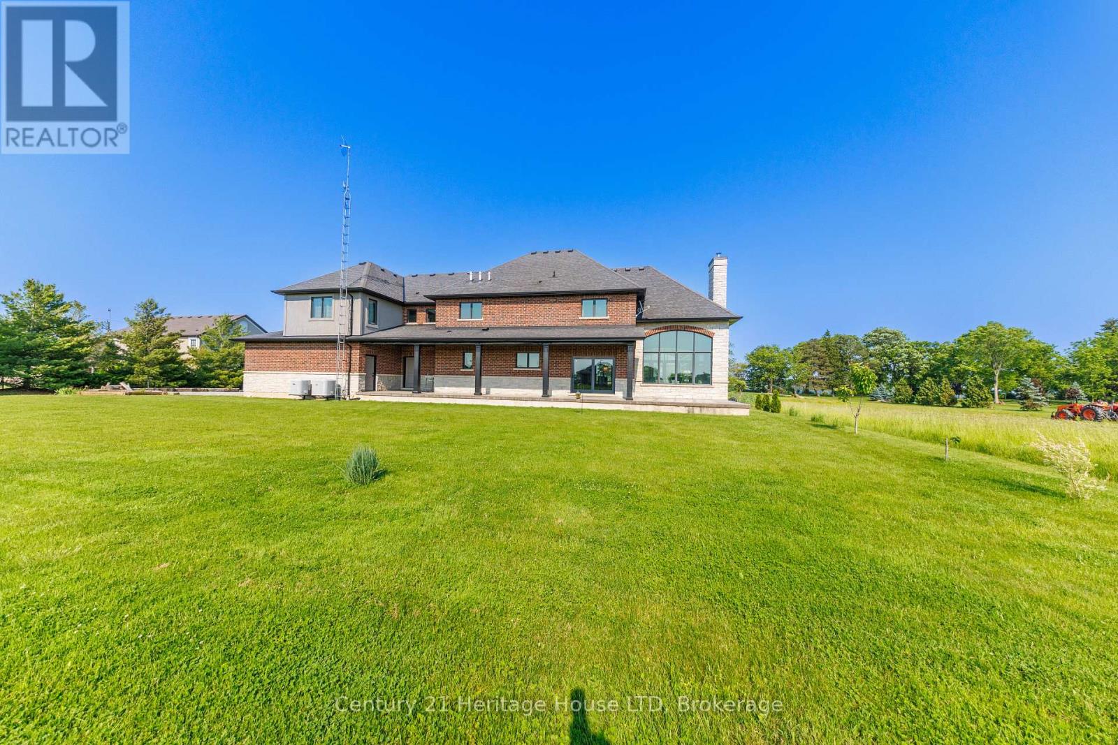 12679 Niagara Parkway, Niagara Falls, Ontario  L2E 6S6 - Photo 42 - X12219049