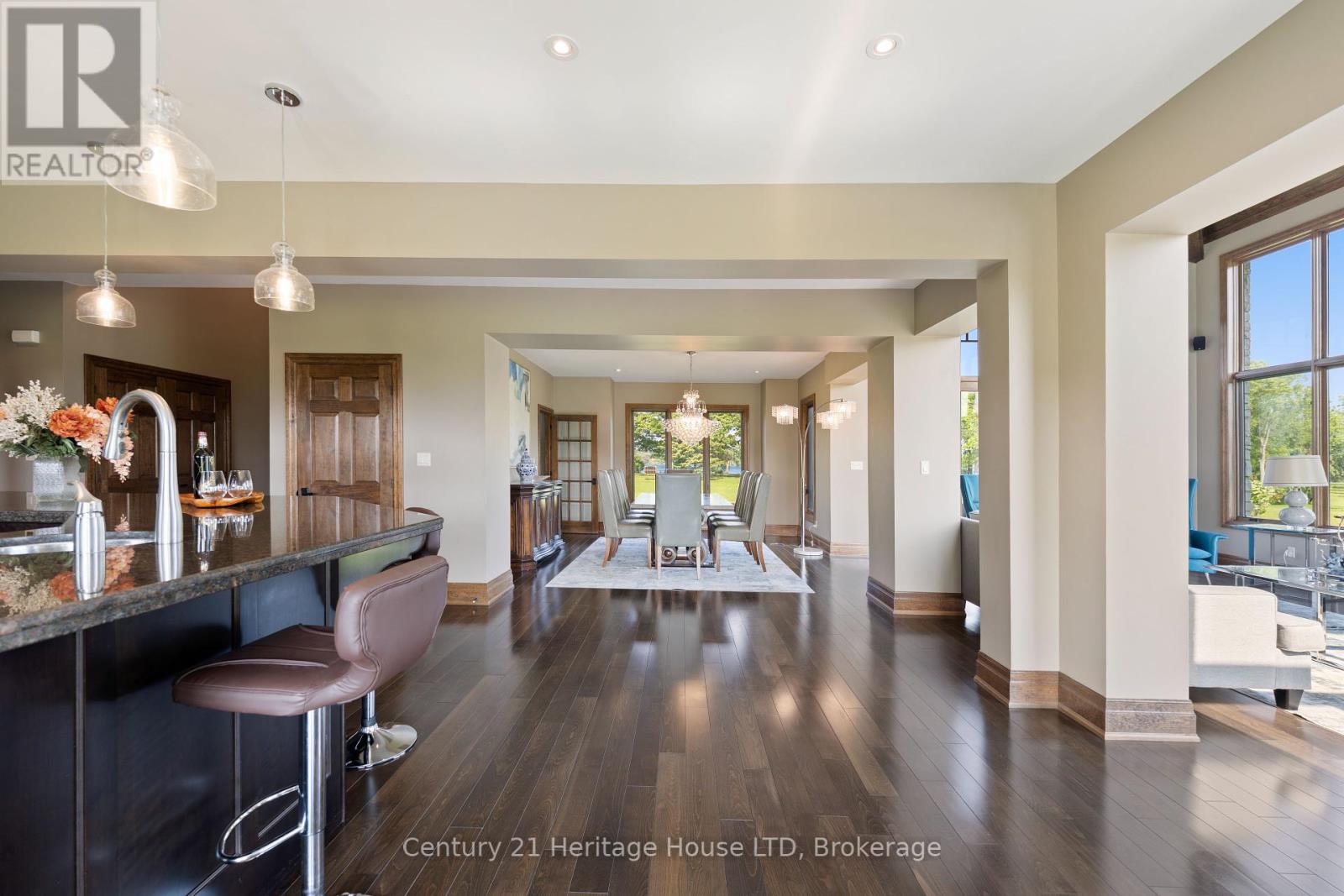 12679 Niagara Parkway, Niagara Falls, Ontario  L2E 6S6 - Photo 49 - X12219049