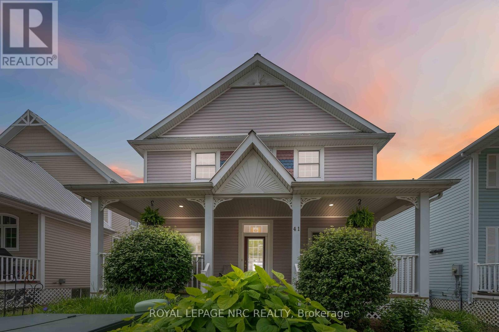 Property at 41 PROMENADE WAY image 3