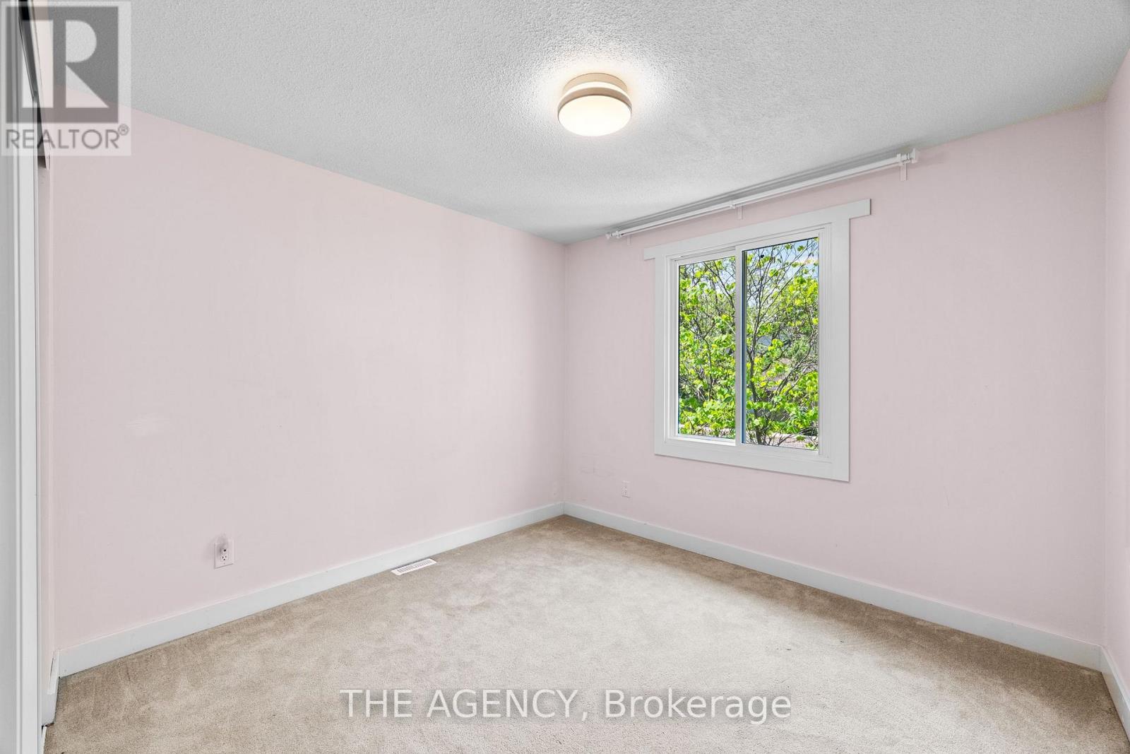27 Wilsonview Avenue, Guelph, Ontario  N1G 2W5 - Photo 25 - X12217710