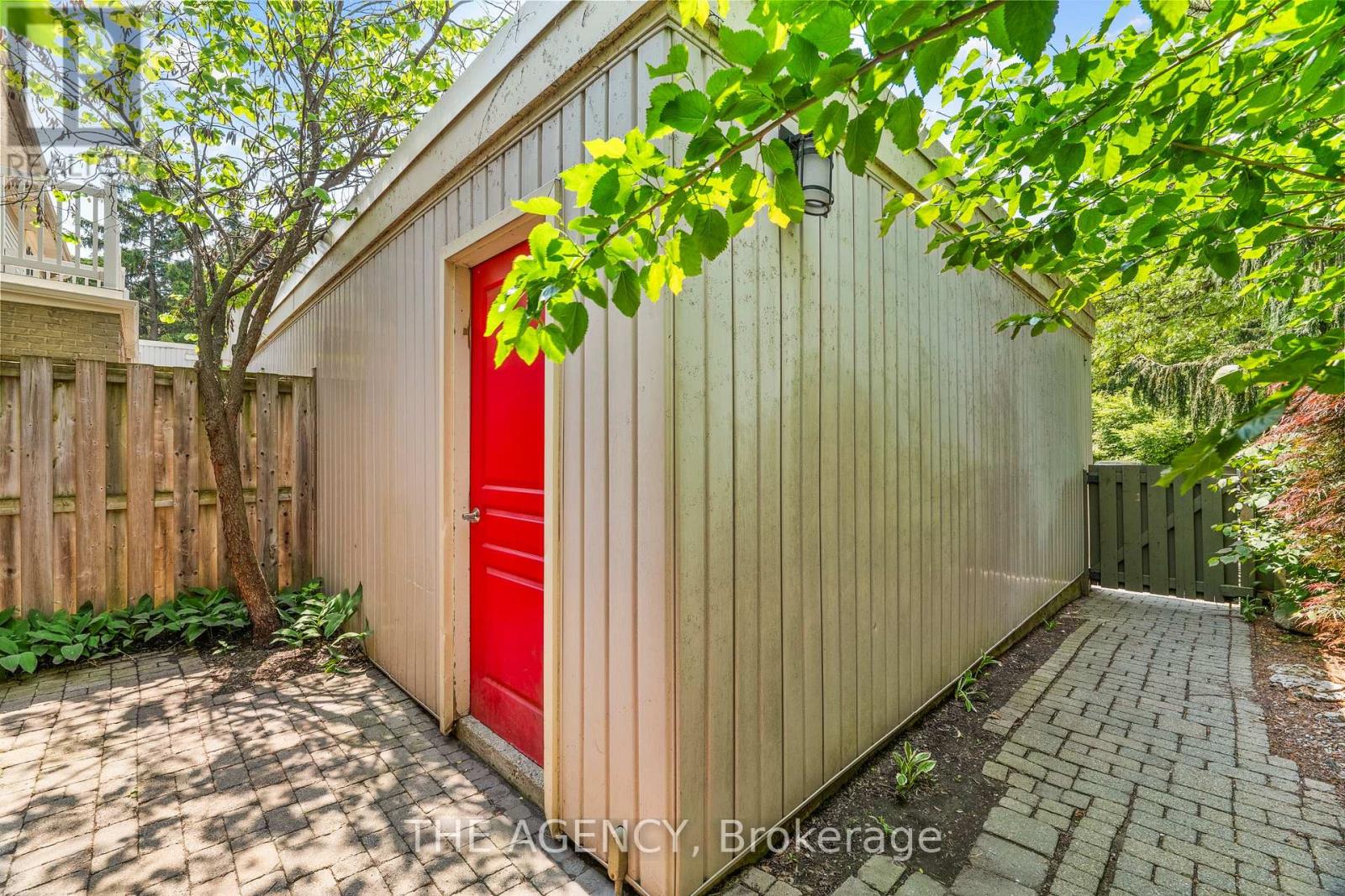 27 Wilsonview Avenue, Guelph, Ontario  N1G 2W5 - Photo 38 - X12217710