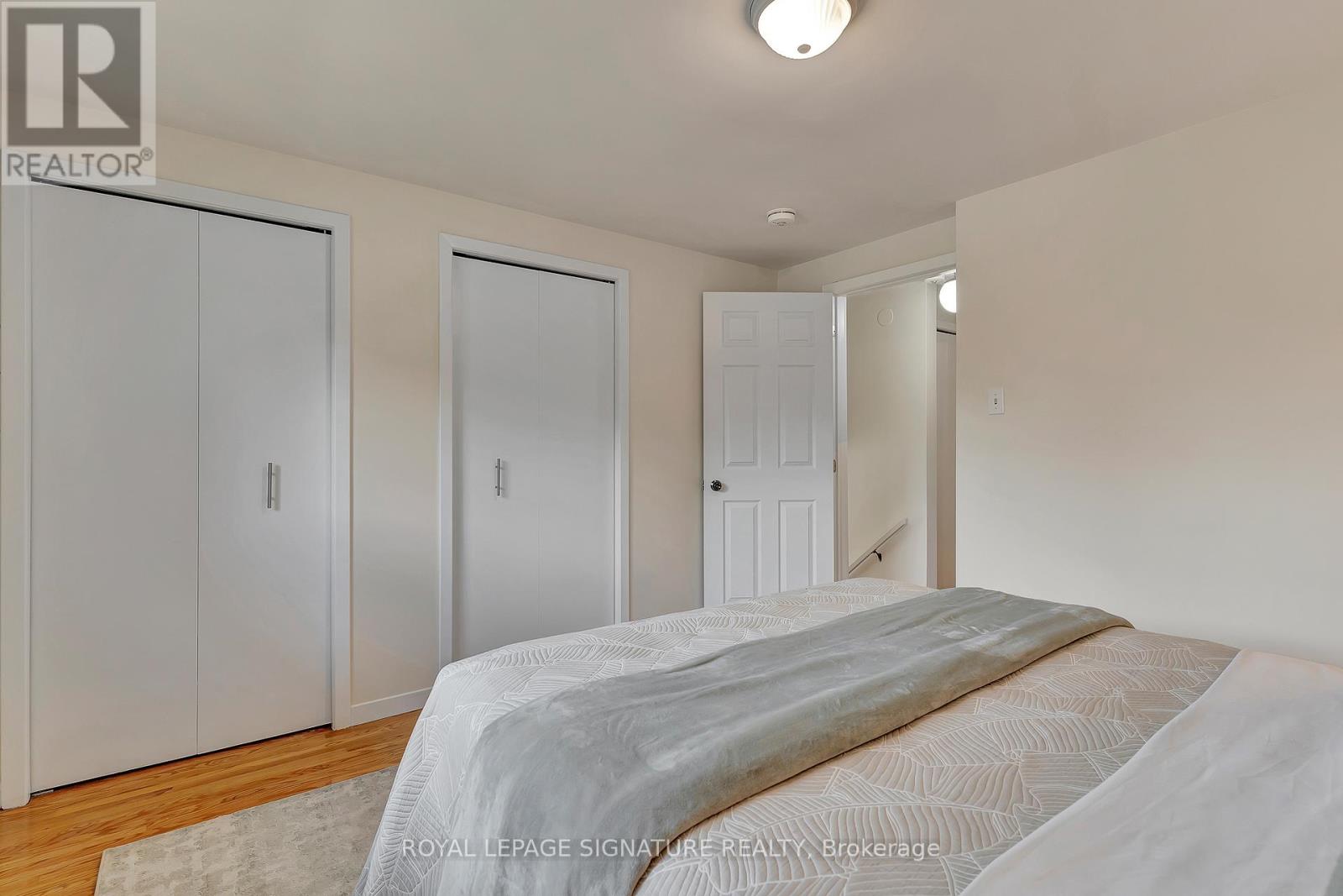 186 Cedarbrae Avenue, Waterloo, Ontario  N2L 4S5 - Photo 19 - X12218802