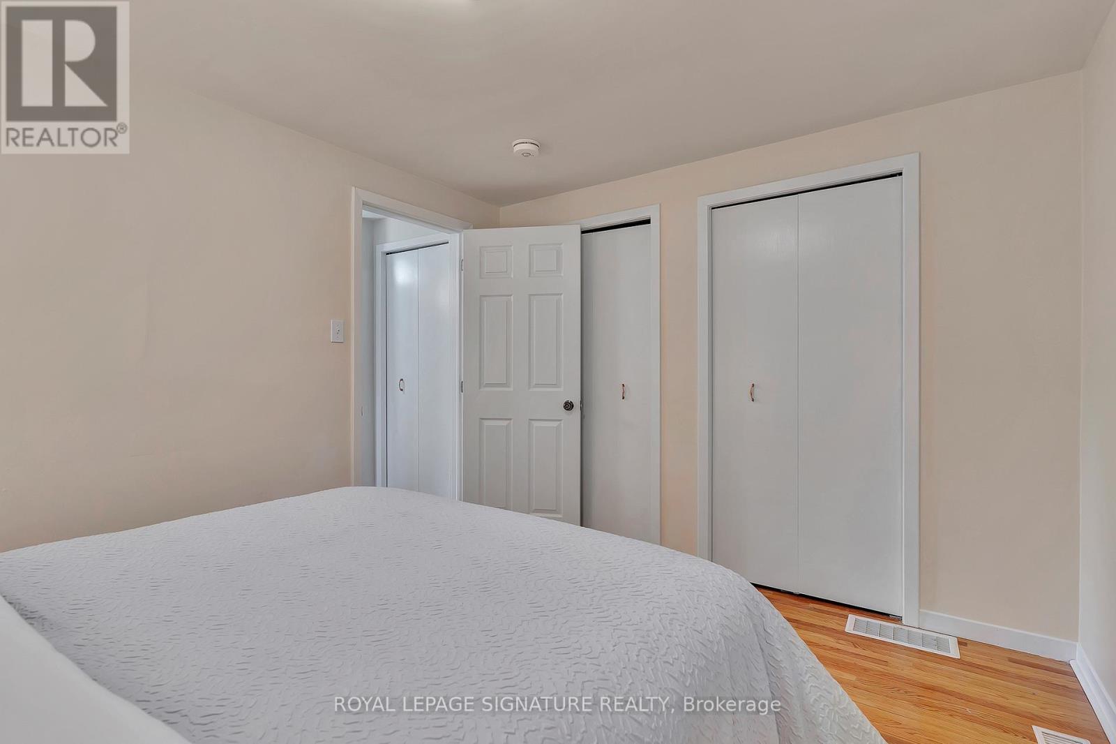 186 Cedarbrae Avenue, Waterloo, Ontario  N2L 4S5 - Photo 21 - X12218802