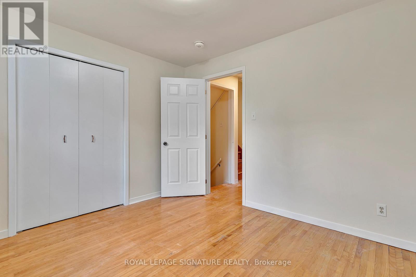 186 Cedarbrae Avenue, Waterloo, Ontario  N2L 4S5 - Photo 26 - X12218802