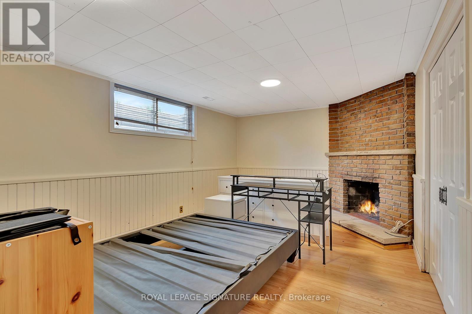 186 Cedarbrae Avenue, Waterloo, Ontario  N2L 4S5 - Photo 28 - X12218802
