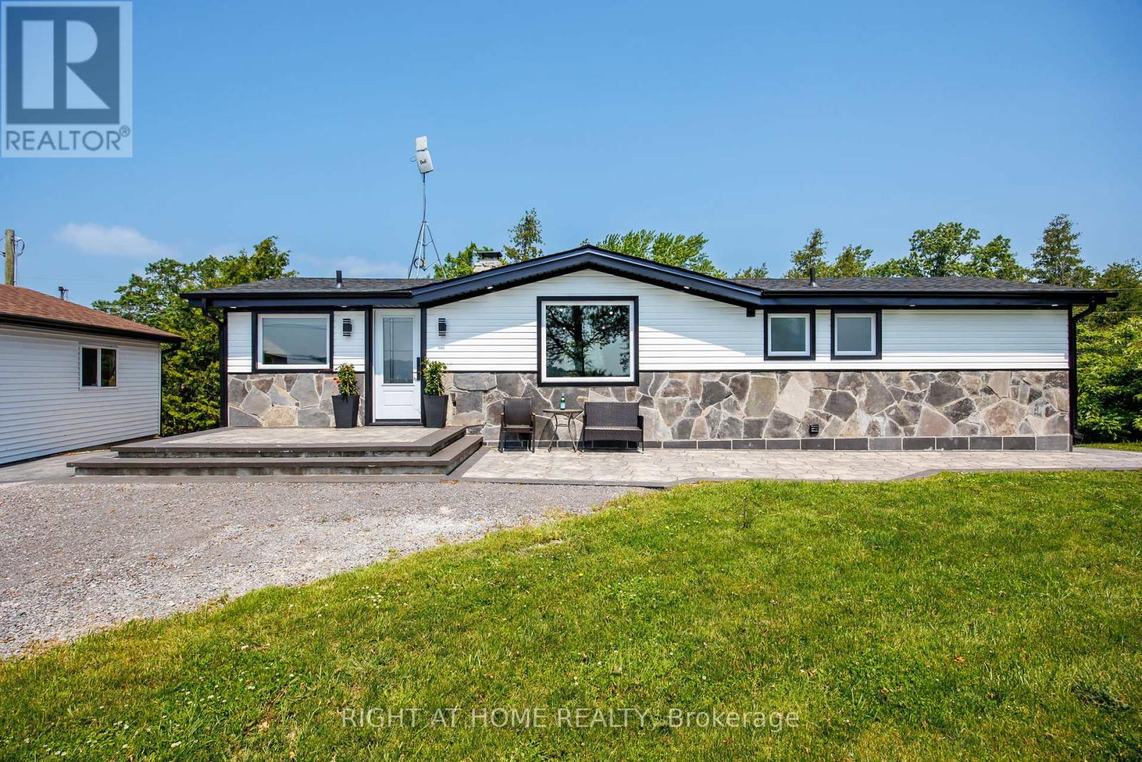 4670 County Road 1 Road, Prince Edward County (Hillier Ward), Ontario  K0K 1T0 - Photo 2 - X12218982