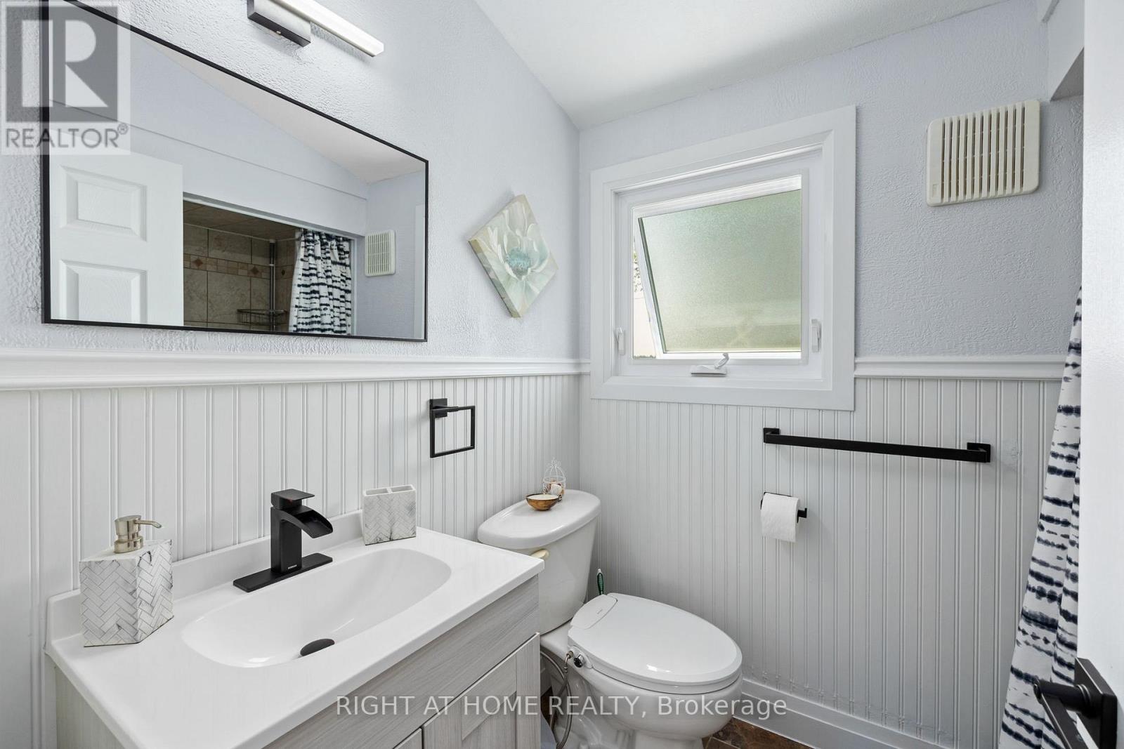 4670 County Road 1 Road, Prince Edward County (Hillier Ward), Ontario  K0K 1T0 - Photo 23 - X12218982