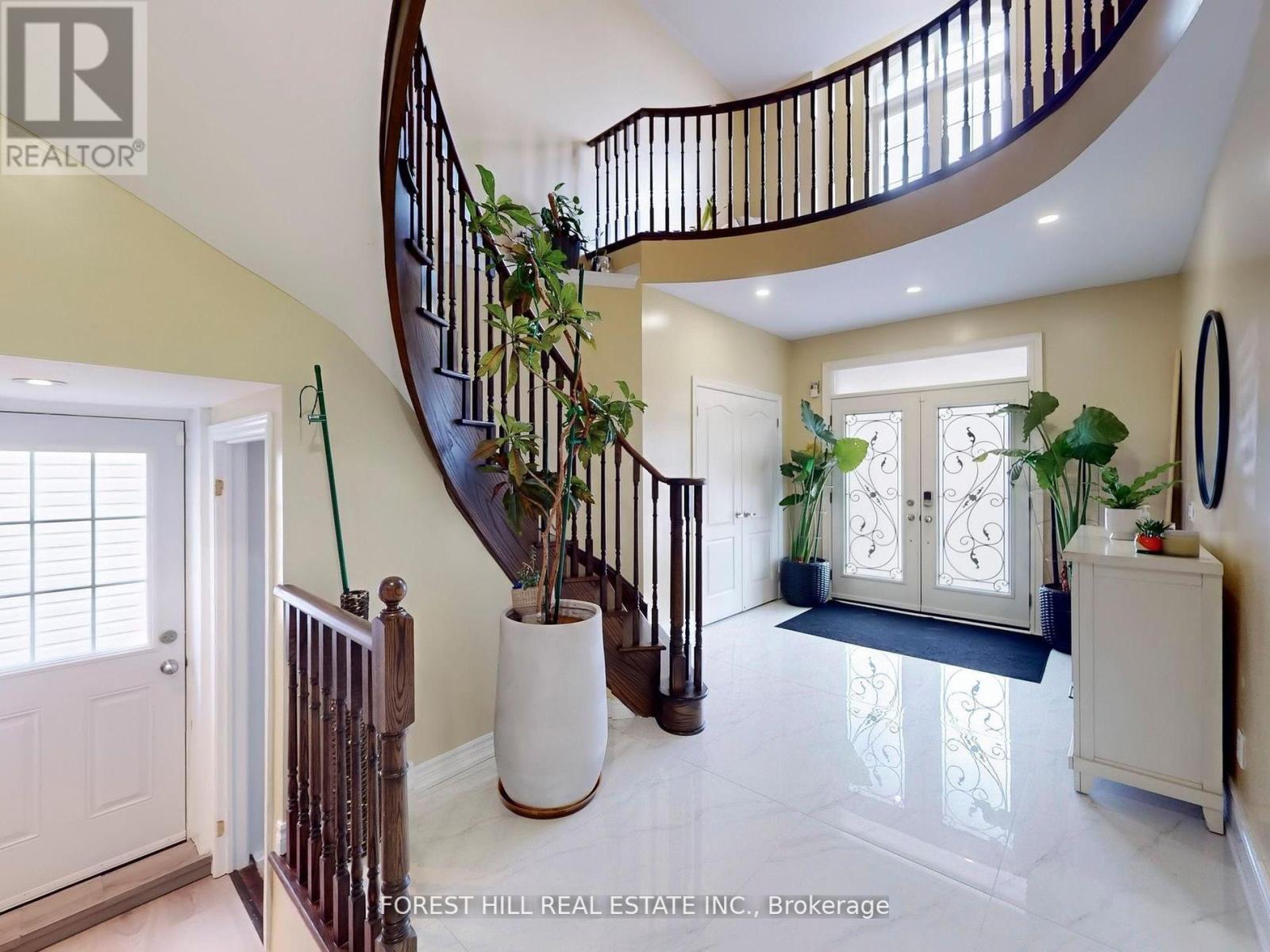 740 CEDAR STREET, Shelburne, Ontario