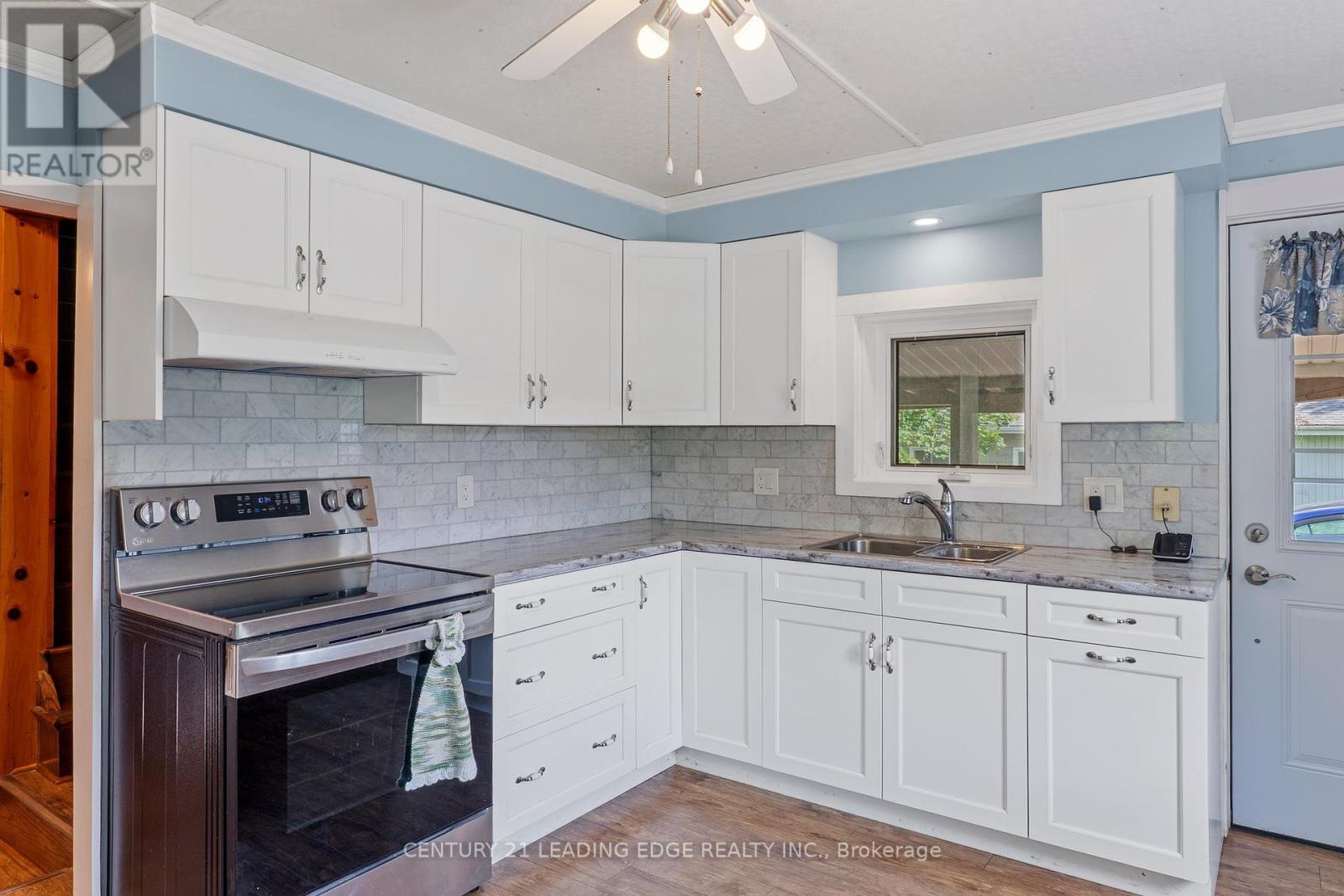 3094 Lakefield Road, Smith-Ennismore-Lakefield, Ontario  K9J 6X5 - Photo 5 - X12219029