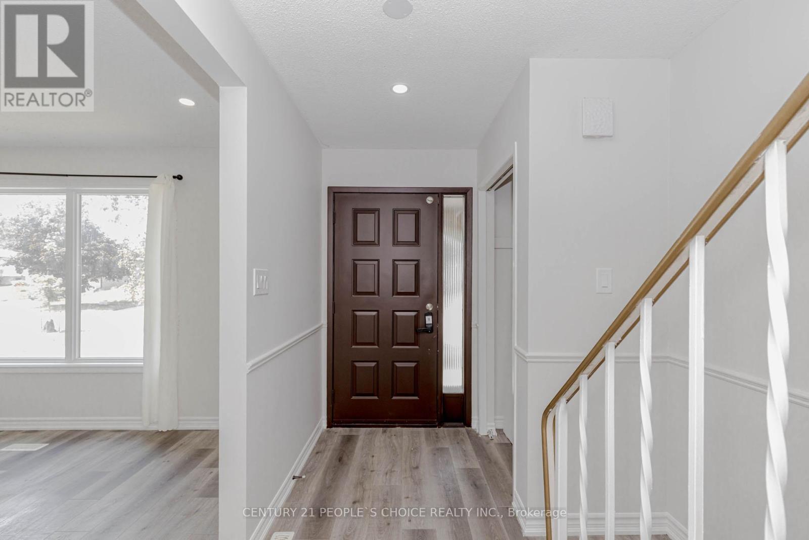81 Bechtel Drive, Kitchener, Ontario  N2P 1S7 - Photo 4 - X12219051