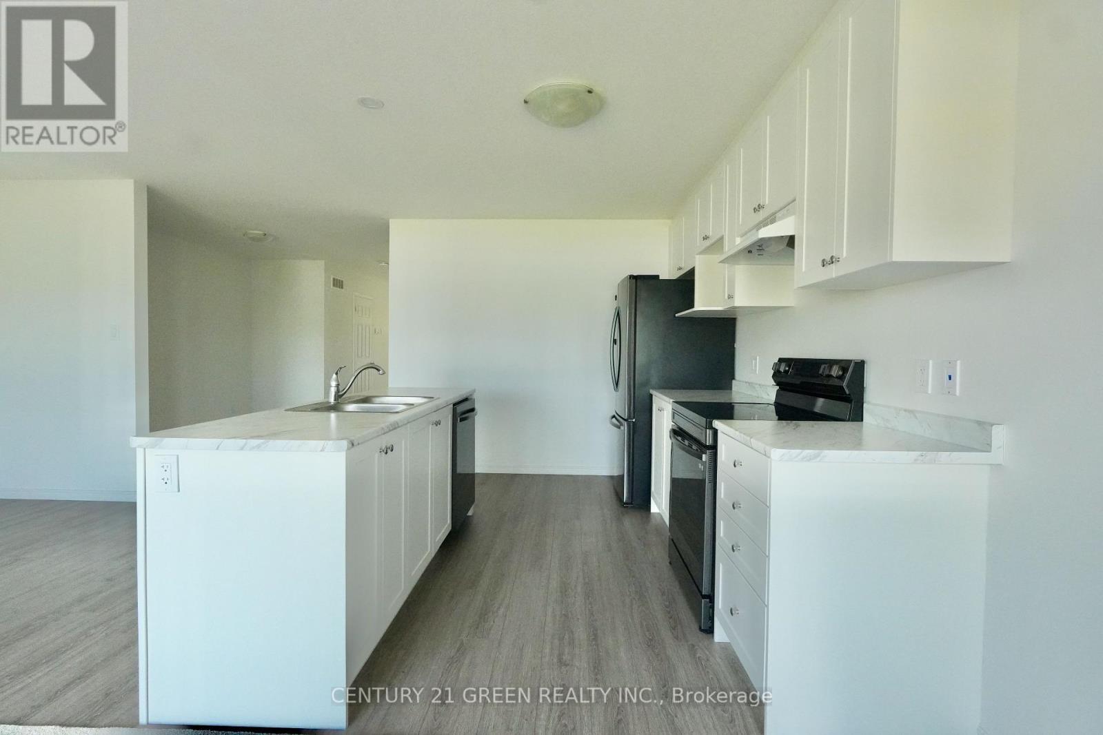 18 West Mill Street, North Dumfries, Ontario  N0B 1E0 - Photo 11 - X12219077