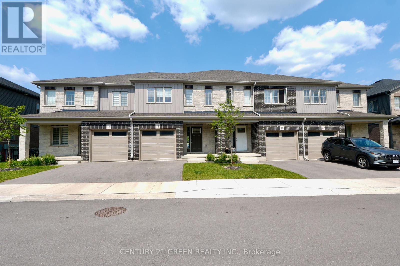 18 West Mill Street, North Dumfries, Ontario  N0B 1E0 - Photo 2 - X12219077