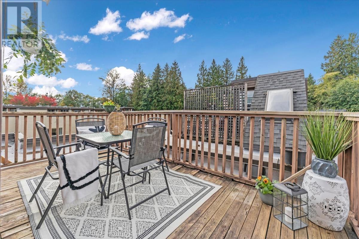 Property at 3295 MOUNTAIN HIGHWAY image 2