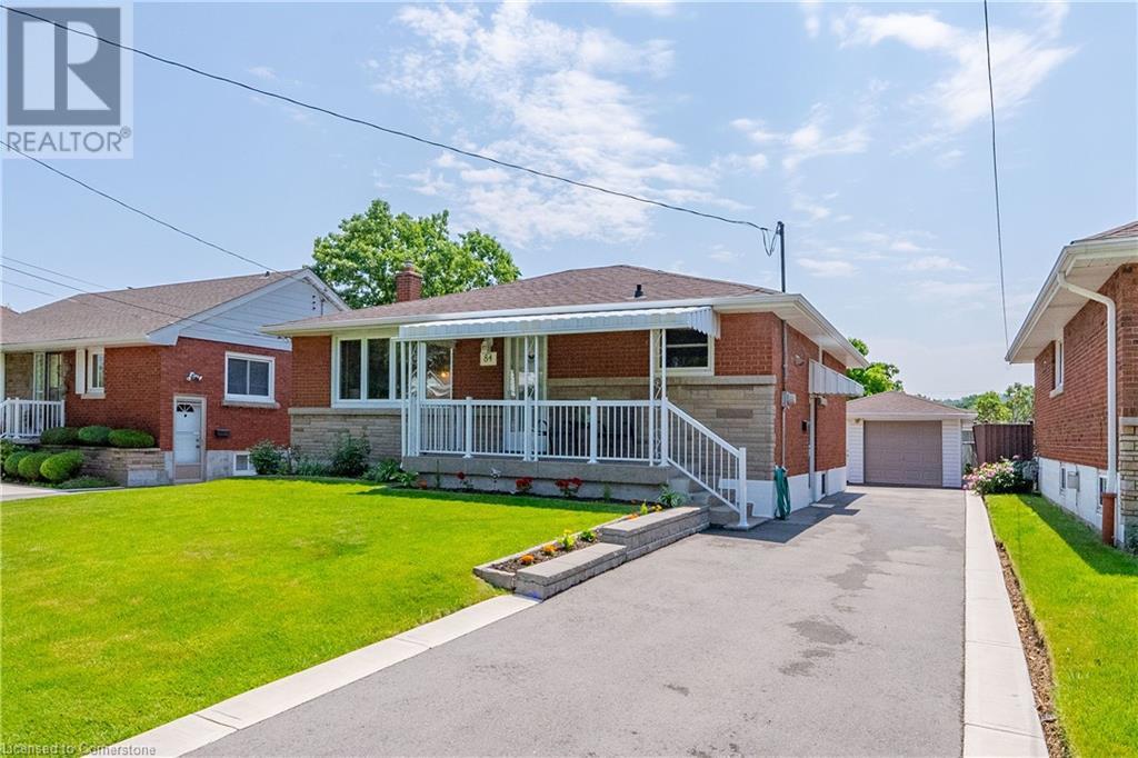 84 Blanmora Drive, Hamilton, Ontario  L8G 2A8 - Photo 2 - 40741096