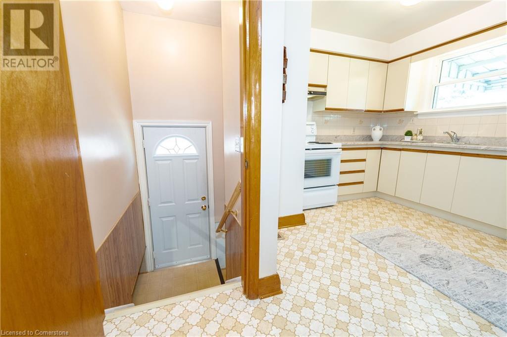 84 Blanmora Drive, Hamilton, Ontario  L8G 2A8 - Photo 21 - 40741096
