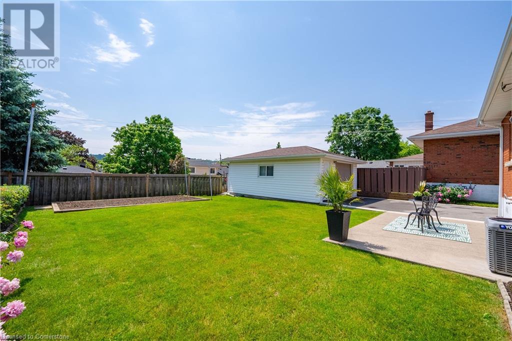 84 Blanmora Drive, Hamilton, Ontario  L8G 2A8 - Photo 31 - 40741096