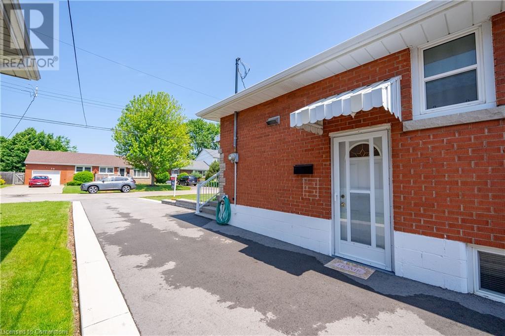 84 Blanmora Drive, Hamilton, Ontario  L8G 2A8 - Photo 34 - 40741096