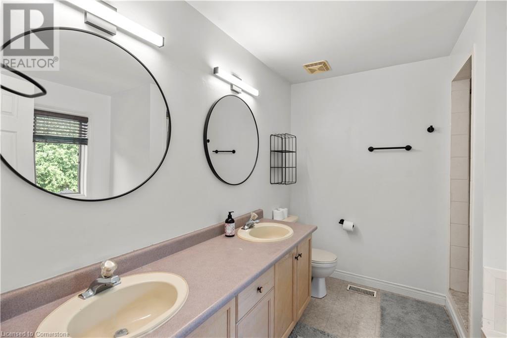 320 Hamilton Drive Unit# 10, Ancaster, Ontario  L9G 4W6 - Photo 28 - 40741084
