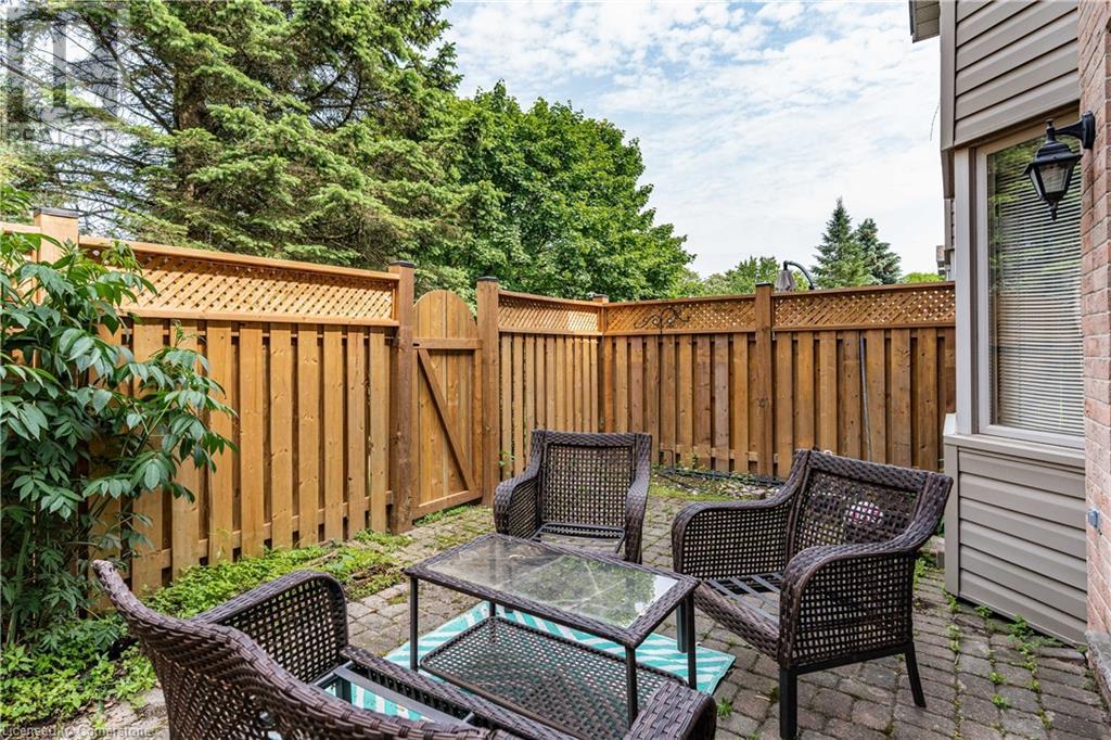 320 Hamilton Drive Unit# 10, Ancaster, Ontario  L9G 4W6 - Photo 38 - 40741084