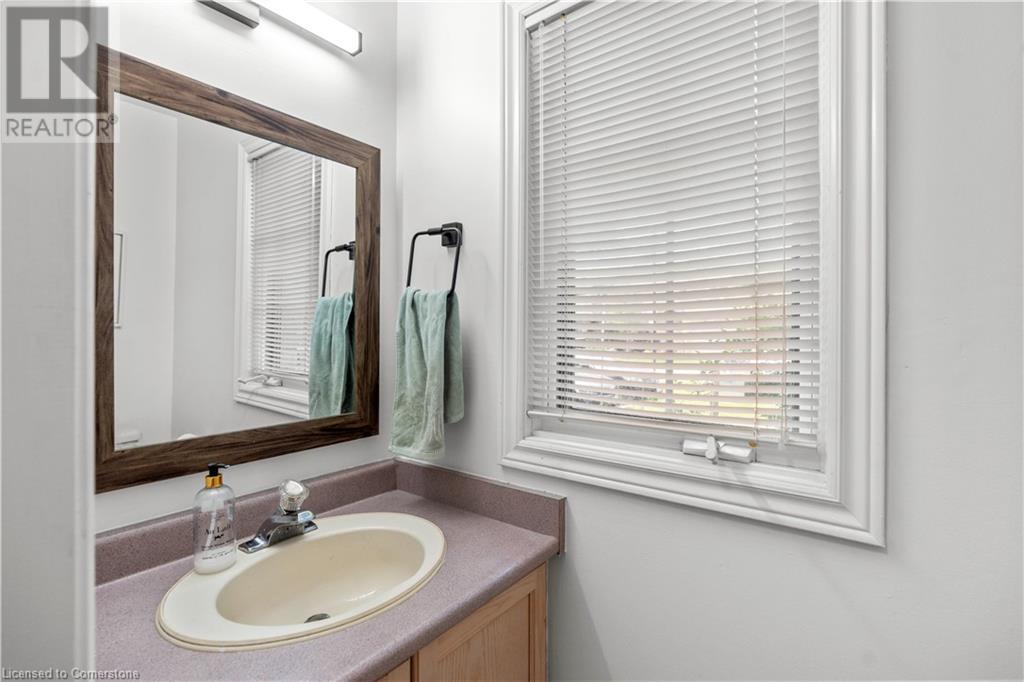 320 Hamilton Drive Unit# 10, Ancaster, Ontario  L9G 4W6 - Photo 5 - 40741084