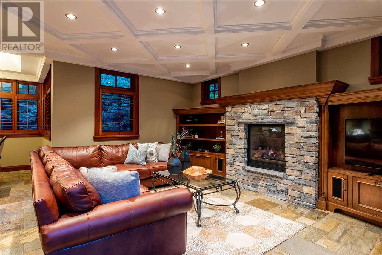 6693 Tapley Place, Whistler, British Columbia  V6E 0C5 - Photo 14 - R3015212