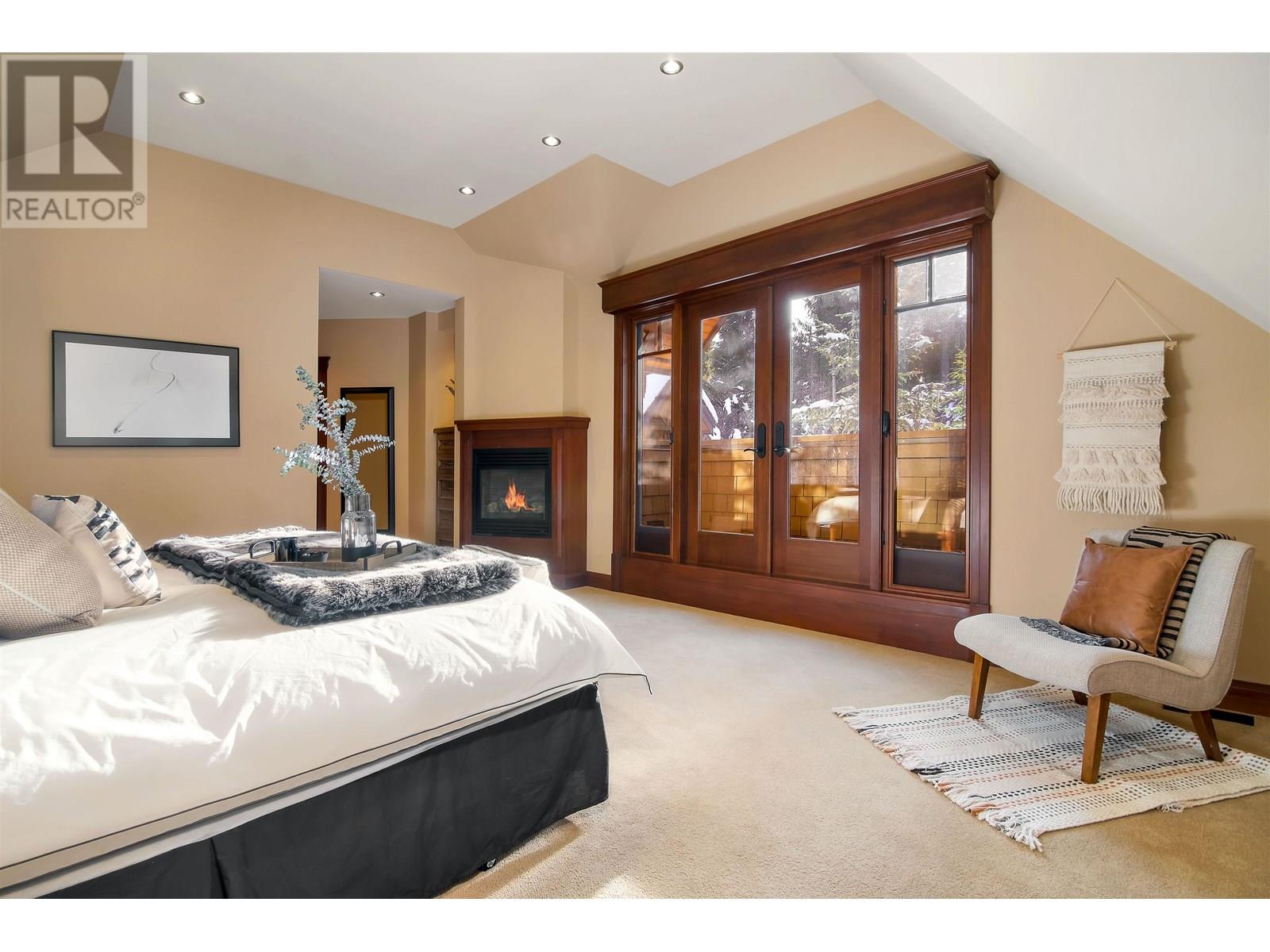6693 Tapley Place, Whistler, British Columbia  V6E 0C5 - Photo 21 - R3015212