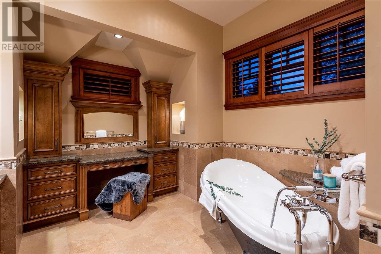 6693 Tapley Place, Whistler, British Columbia  V6E 0C5 - Photo 24 - R3015212