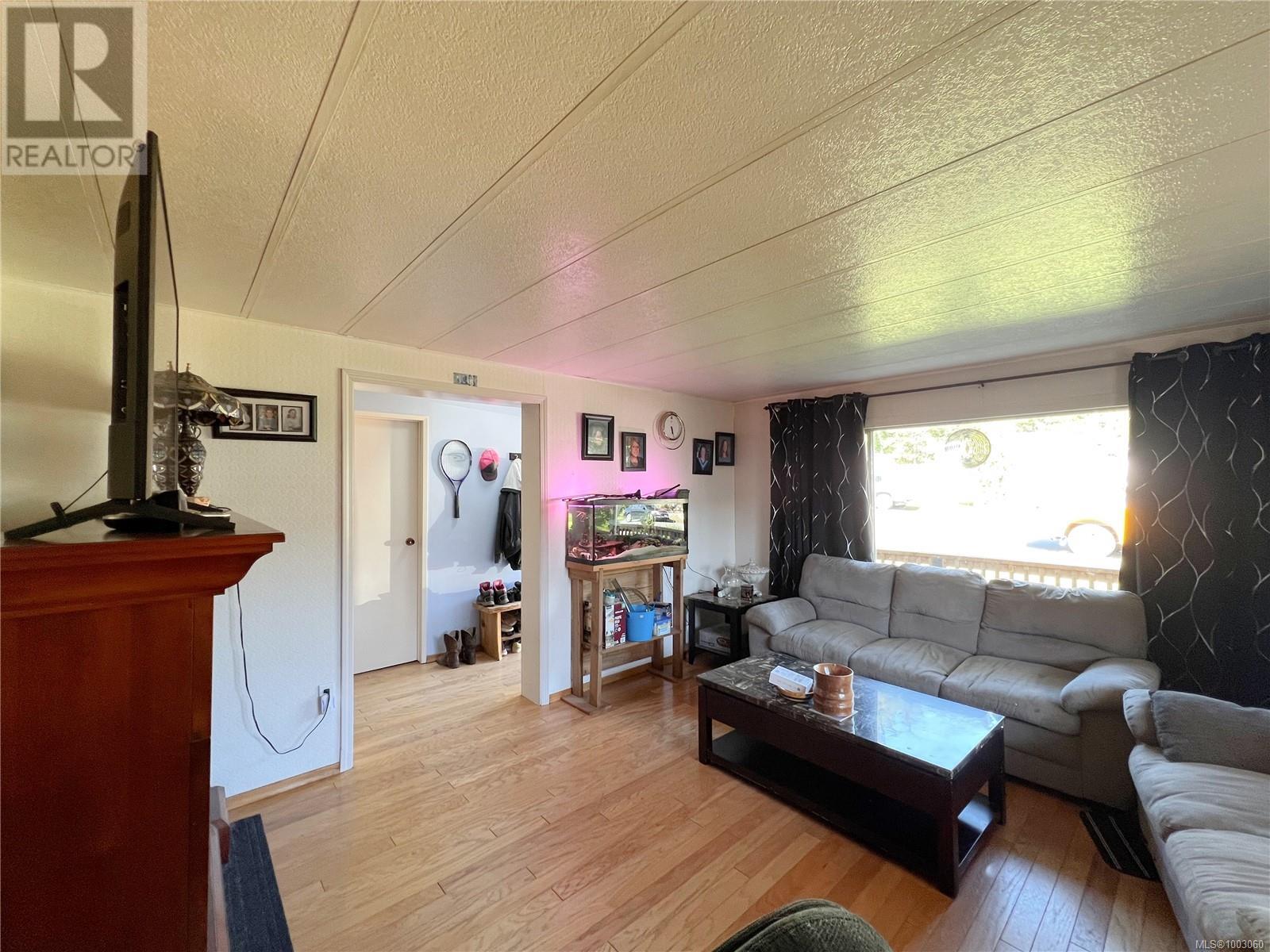 505 Conuma Dr, Gold River, British Columbia  V0P 1G0 - Photo 8 - 1003060