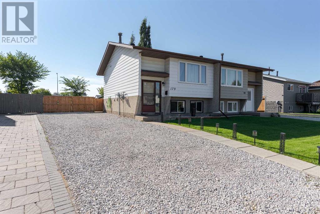 Property at 179 Cochrane Crescent image 2