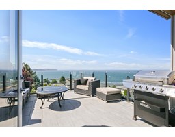 15095 ROYAL AVENUE, White Rock, British Columbia