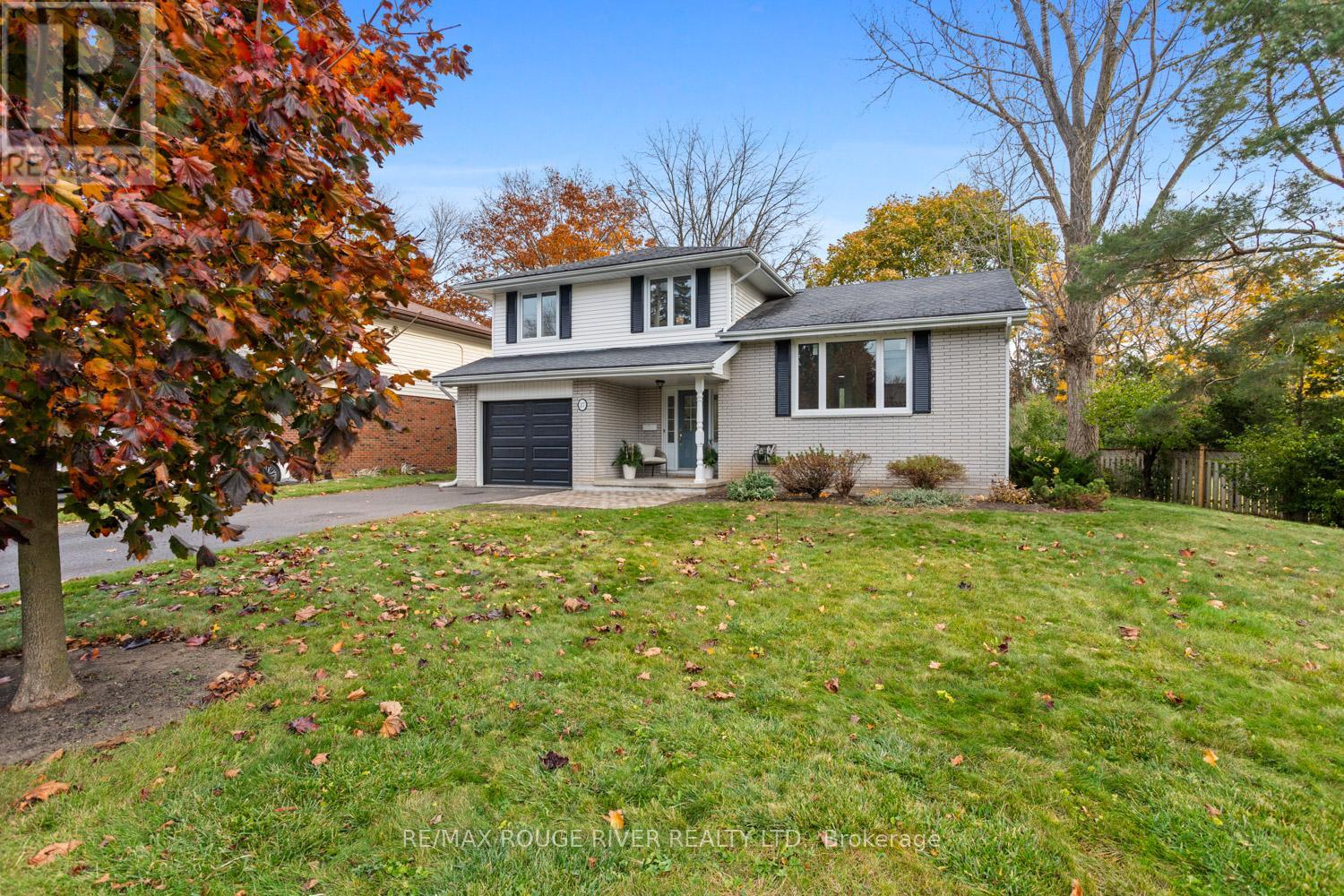 27 Keller Drive, Belleville (Belleville Ward), Ontario  K8P 4B3 - Photo 39 - X12219108