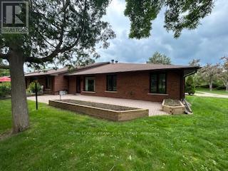 202 - 200 East Street S, Kawartha Lakes (Bobcaygeon), Ontario  K0M 1A0 - Photo 2 - X12219119