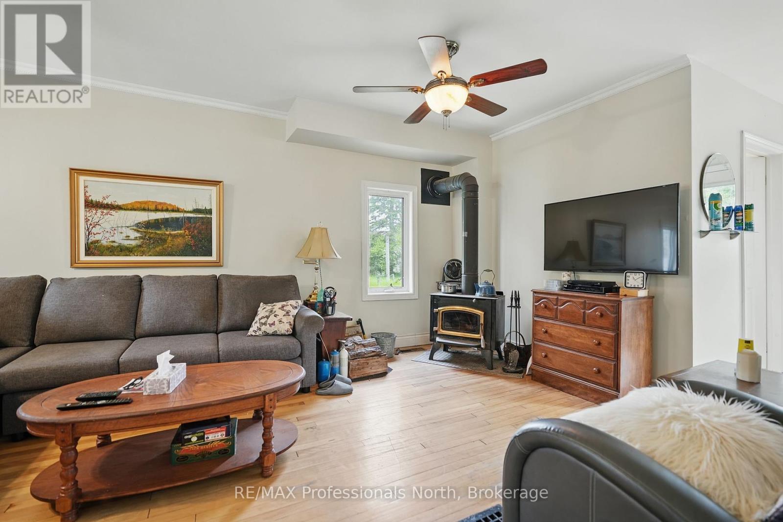 2191 Stisted Road S, Mcmurrich/monteith (Sprucedale), Ontario  P0A 1Y0 - Photo 12 - X12219150