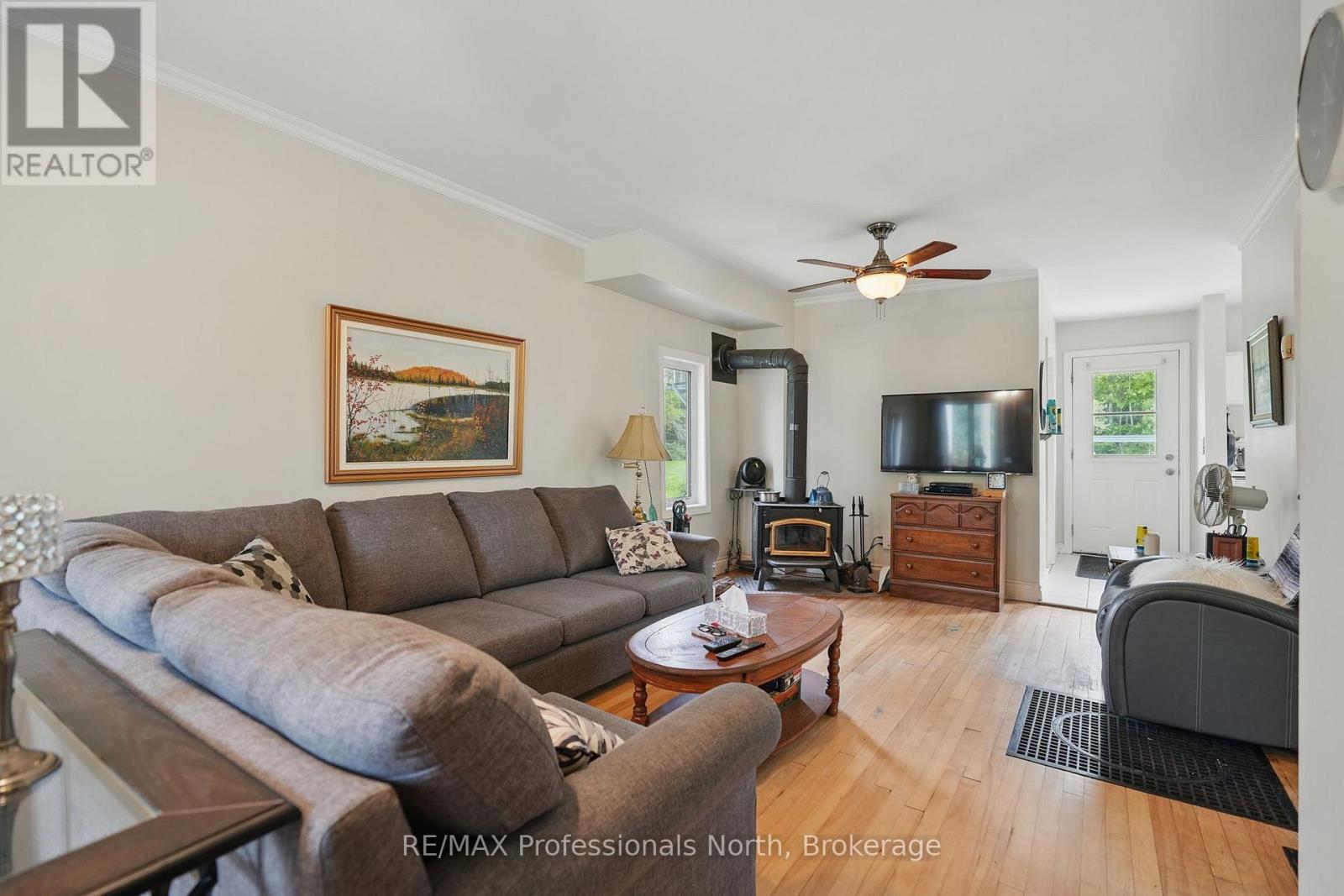 2191 Stisted Road S, Mcmurrich/monteith (Sprucedale), Ontario  P0A 1Y0 - Photo 13 - X12219150