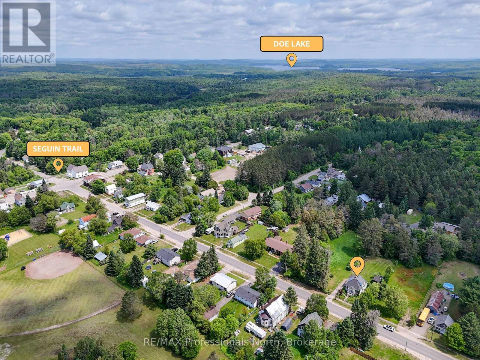 2191 Stisted Road S, Mcmurrich/monteith (Sprucedale), Ontario  P0A 1Y0 - Photo 6 - X12219150