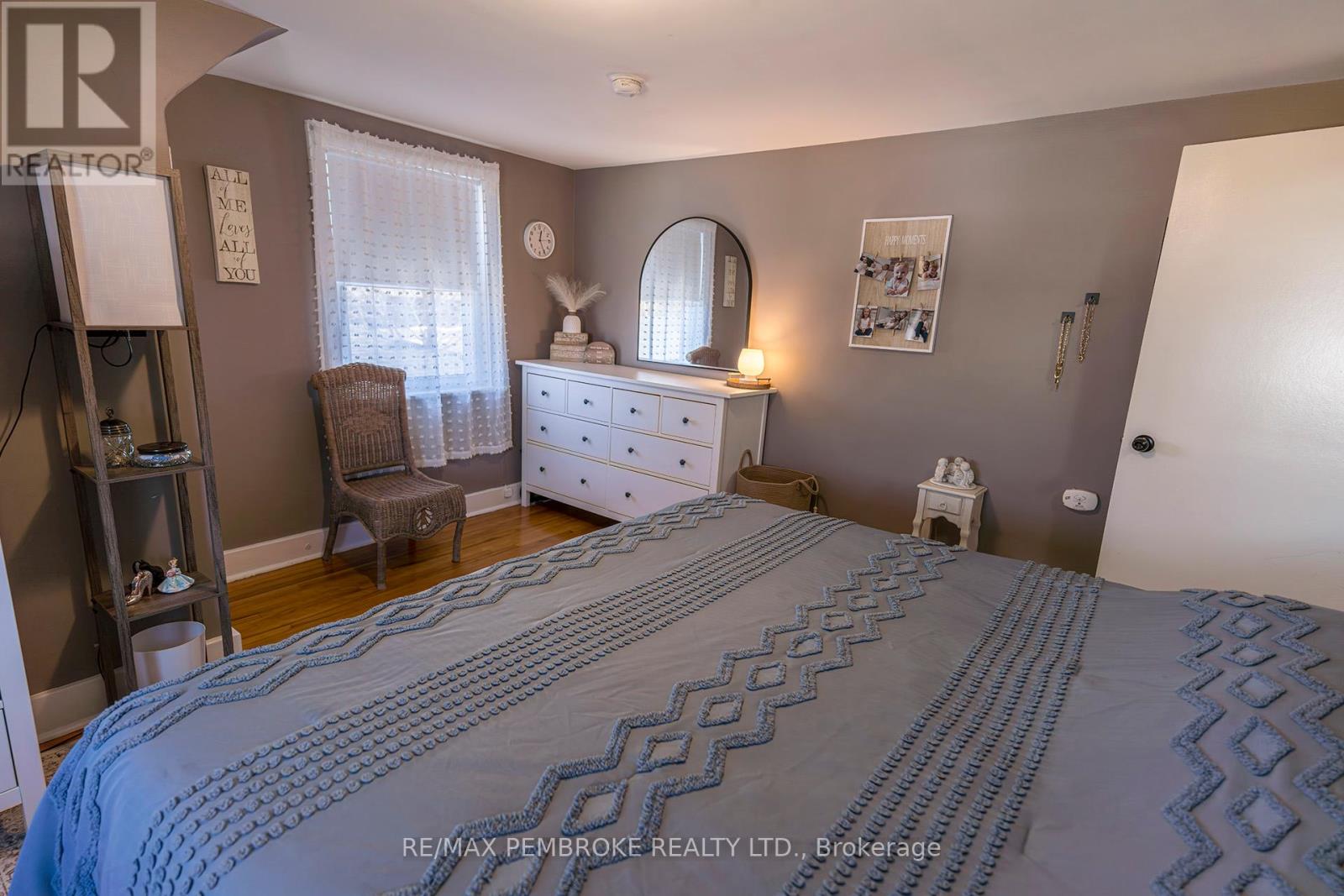 181 Morris Street, Pembroke, Ontario  K8A 2L1 - Photo 27 - X12219132