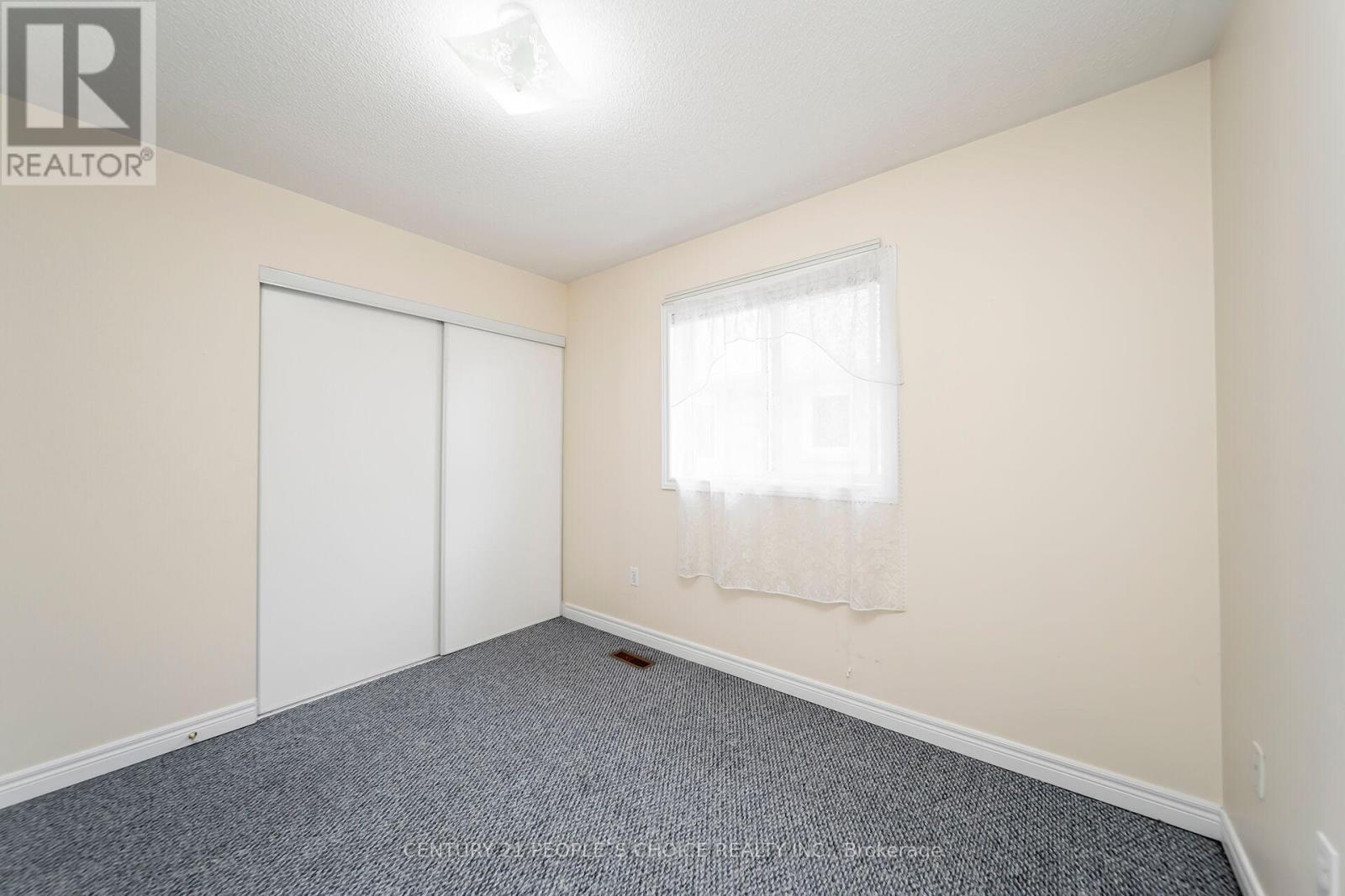 586 Matisse Place, Mississauga (Meadowvale Village), Ontario  L5W 1M2 - Photo 28 - W12218754