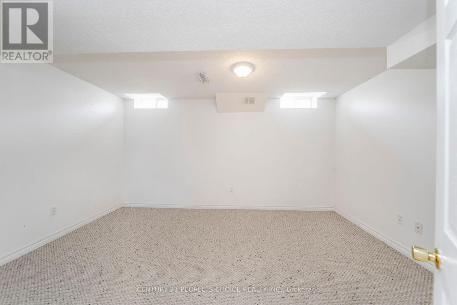 586 Matisse Place, Mississauga (Meadowvale Village), Ontario  L5W 1M2 - Photo 42 - W12218754