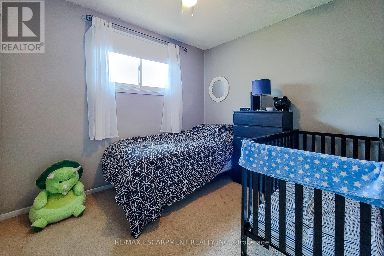 187 Wendover Drive, Hamilton, Ontario  L9C 5X6 - Photo 27 - X12217860