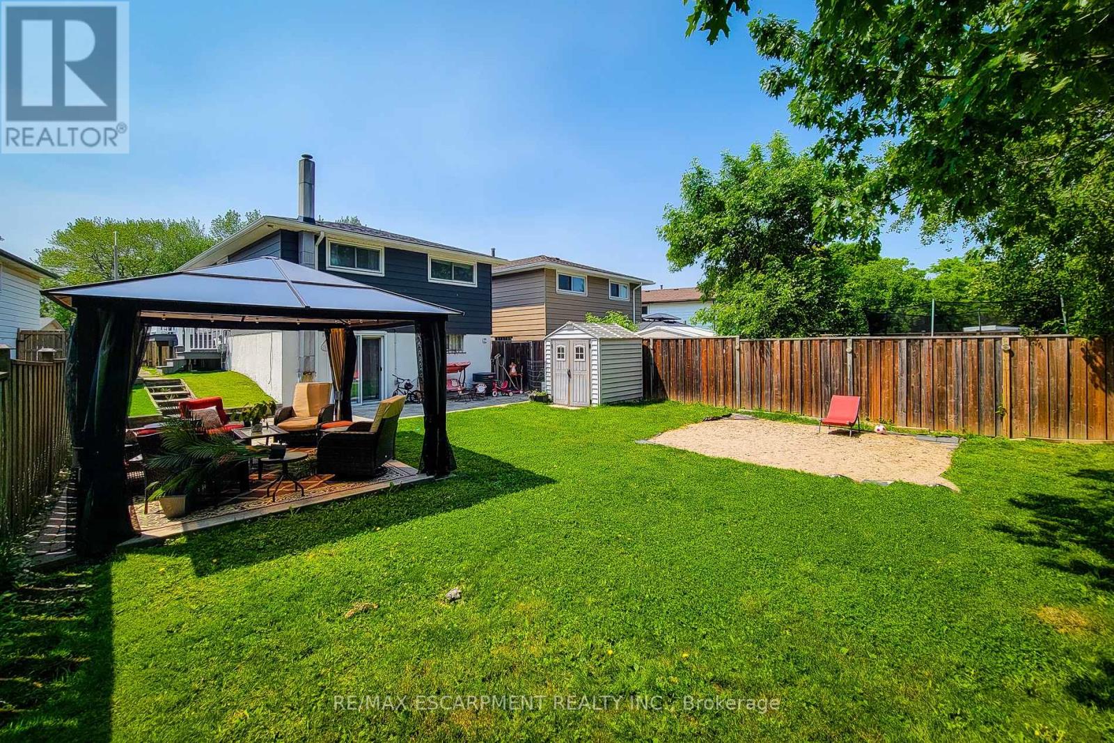 187 Wendover Drive, Hamilton, Ontario  L9C 5X6 - Photo 45 - X12217860