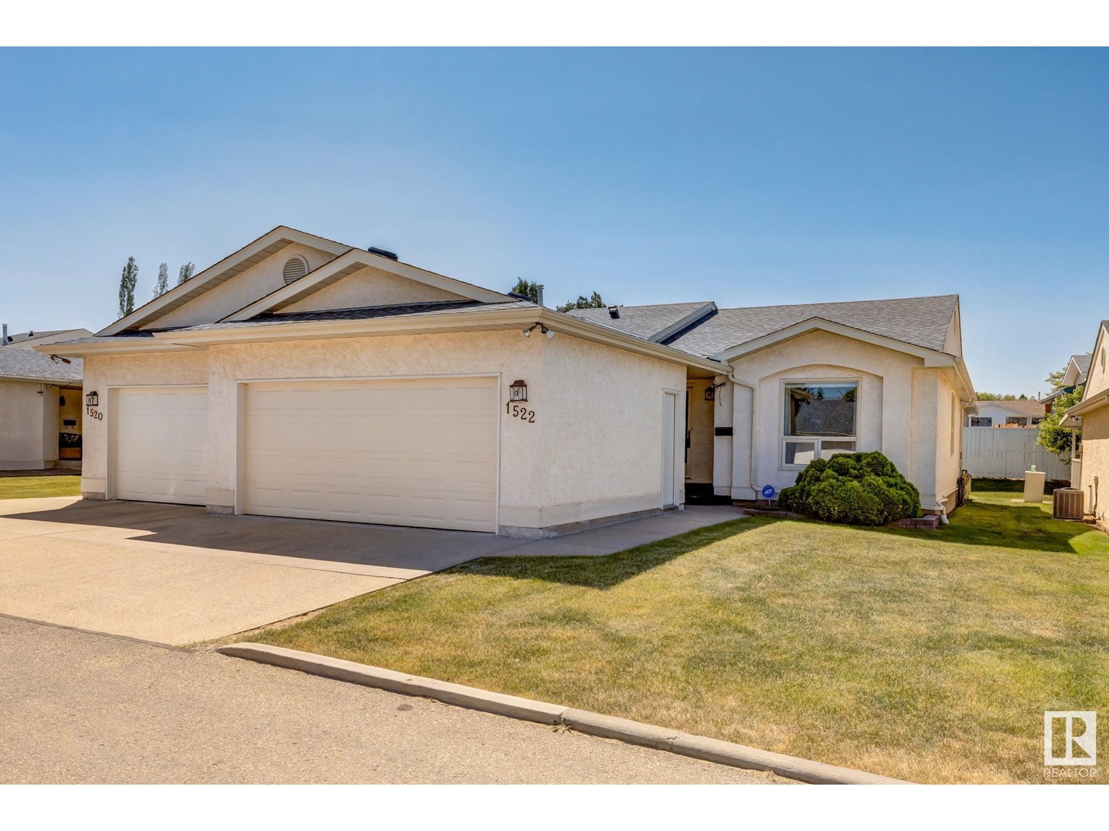 Property at 1522 54 ST NW image 1