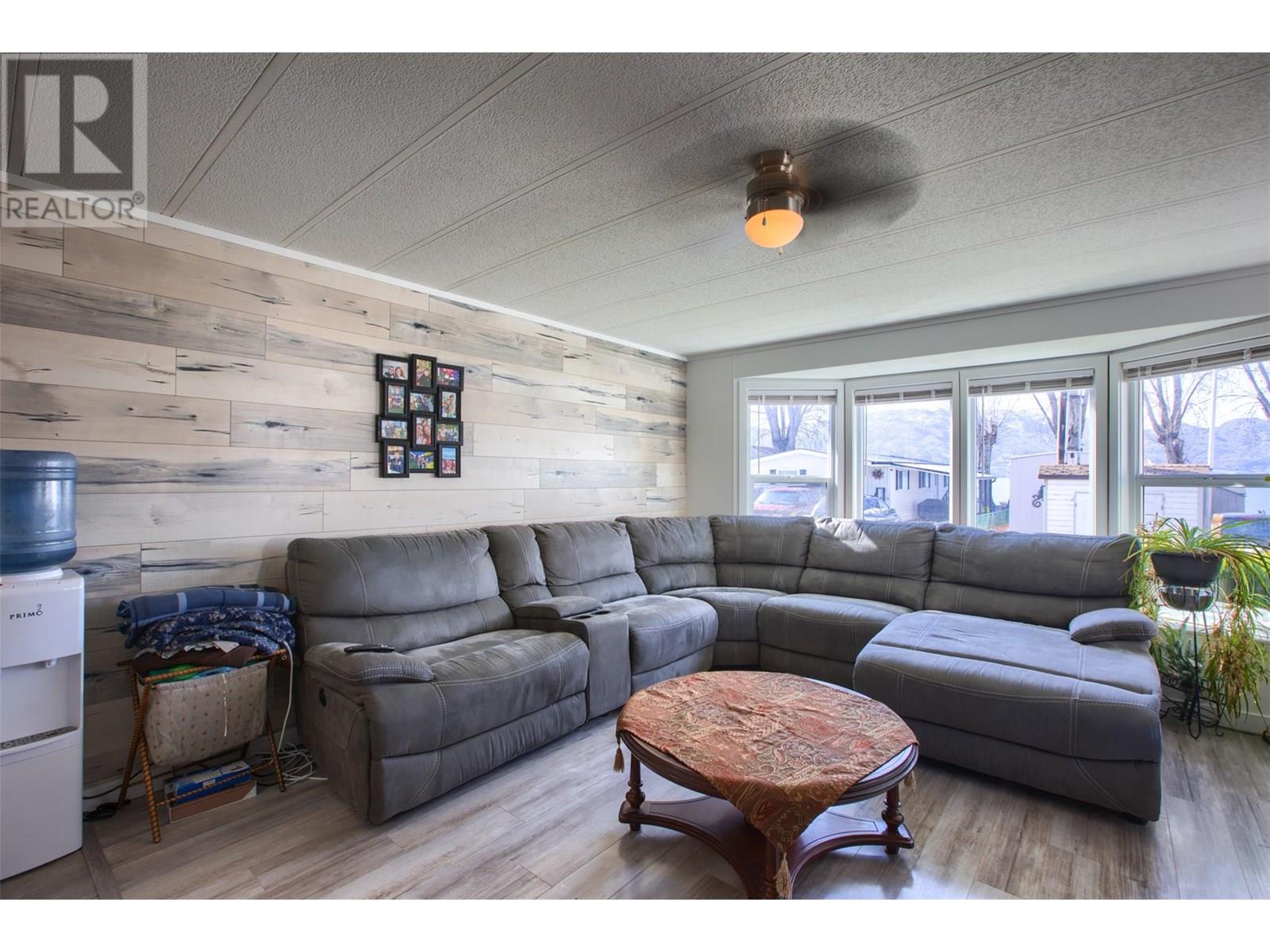 Property at 2095 Boucherie Road Unit# 21 image 3