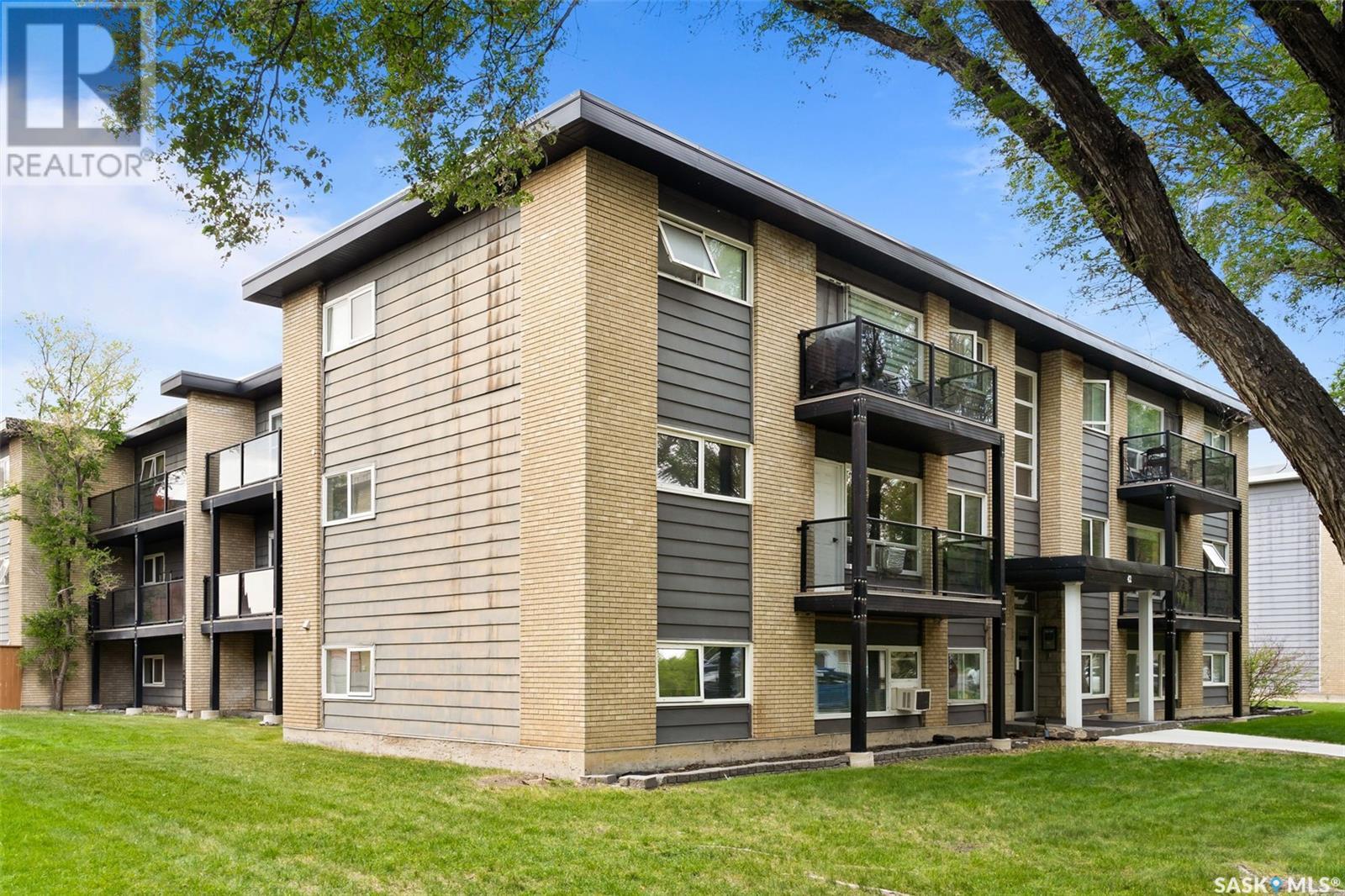 29 42 Spence STREET, regina, Saskatchewan