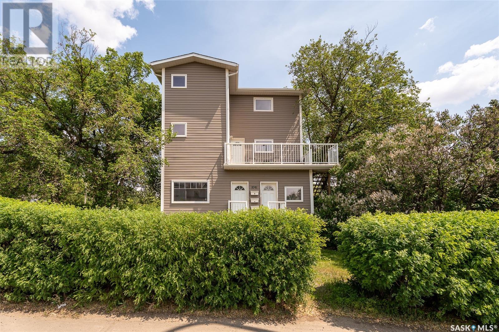 1041 Main STREET N, moose jaw, Saskatchewan