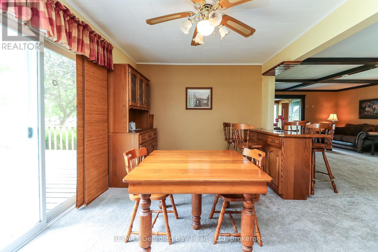 31 Hearthstone Drive, Tay, Ontario L0K 2C0 - Photo 13 - S12210519