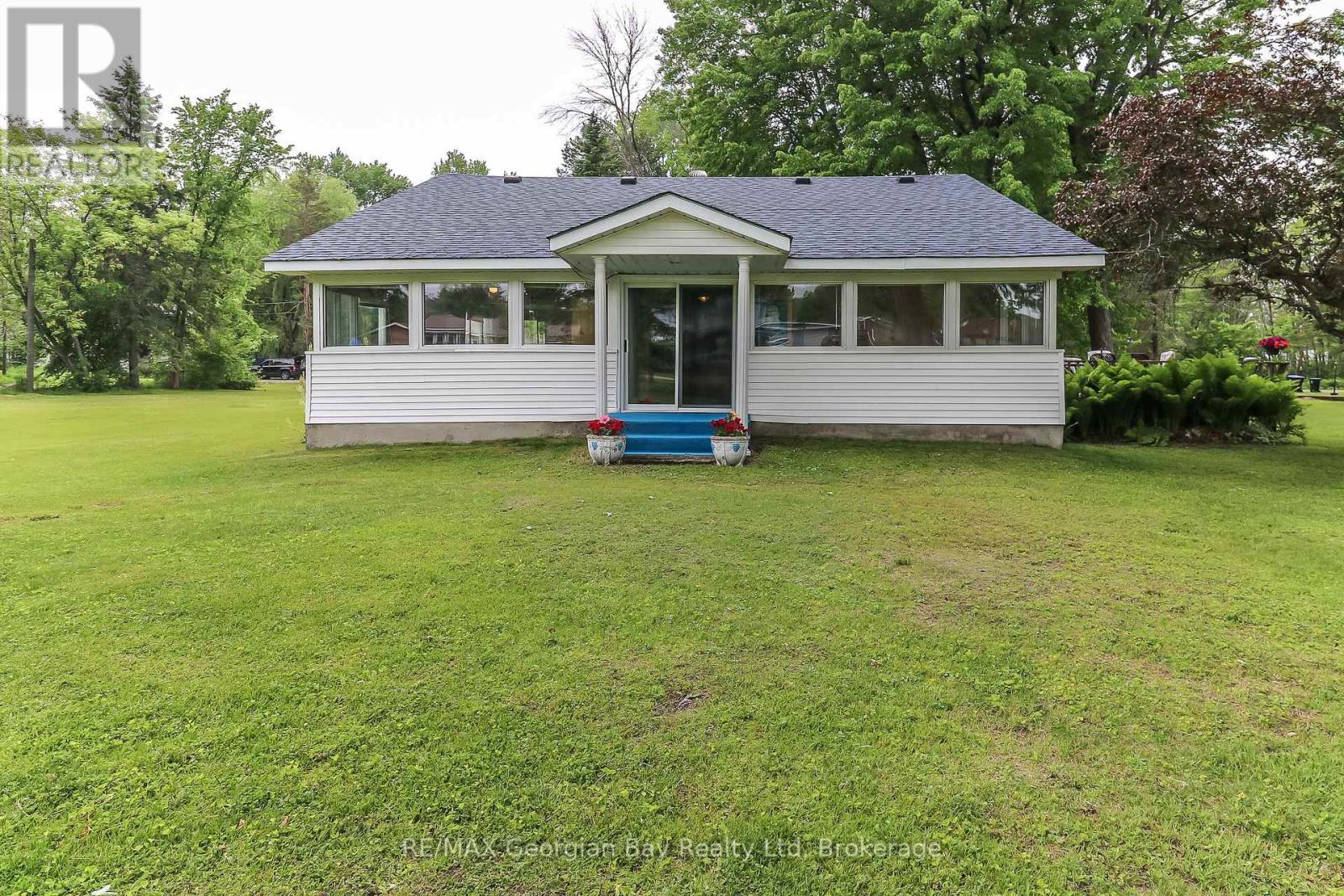 31 Hearthstone Drive, Tay, Ontario L0K 2C0 - Photo 35 - S12210519