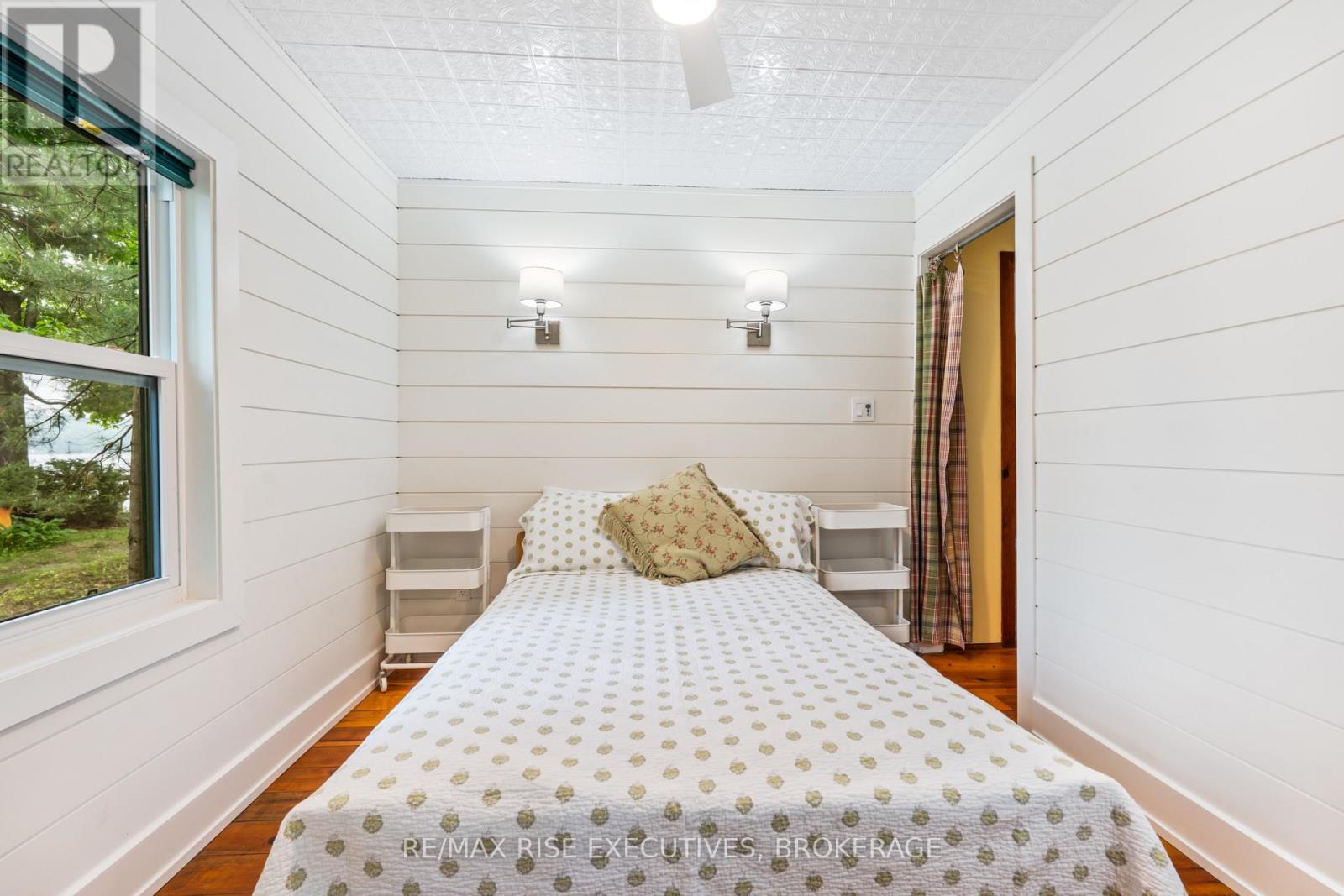 936 Rollingbank Lane, Leeds And The Thousand Islands, Ontario  K0E 1B0 - Photo 14 - X12215267